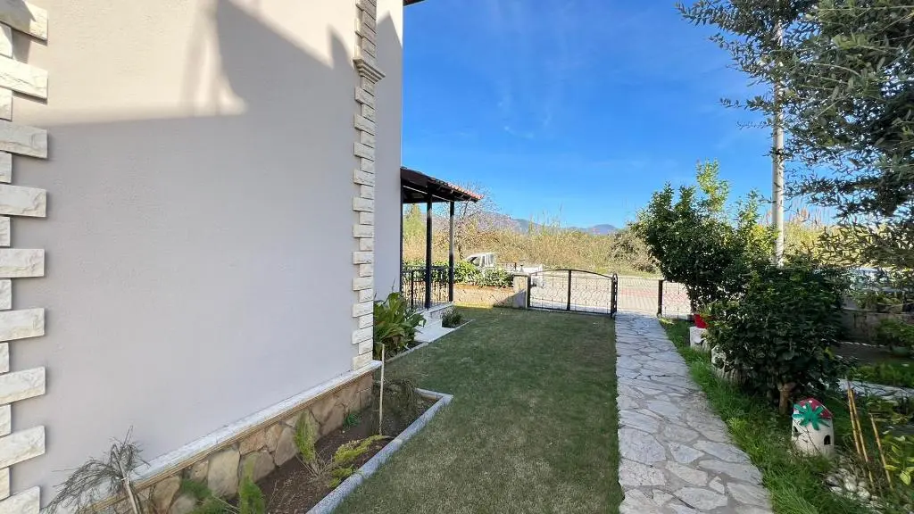 Property in Foca